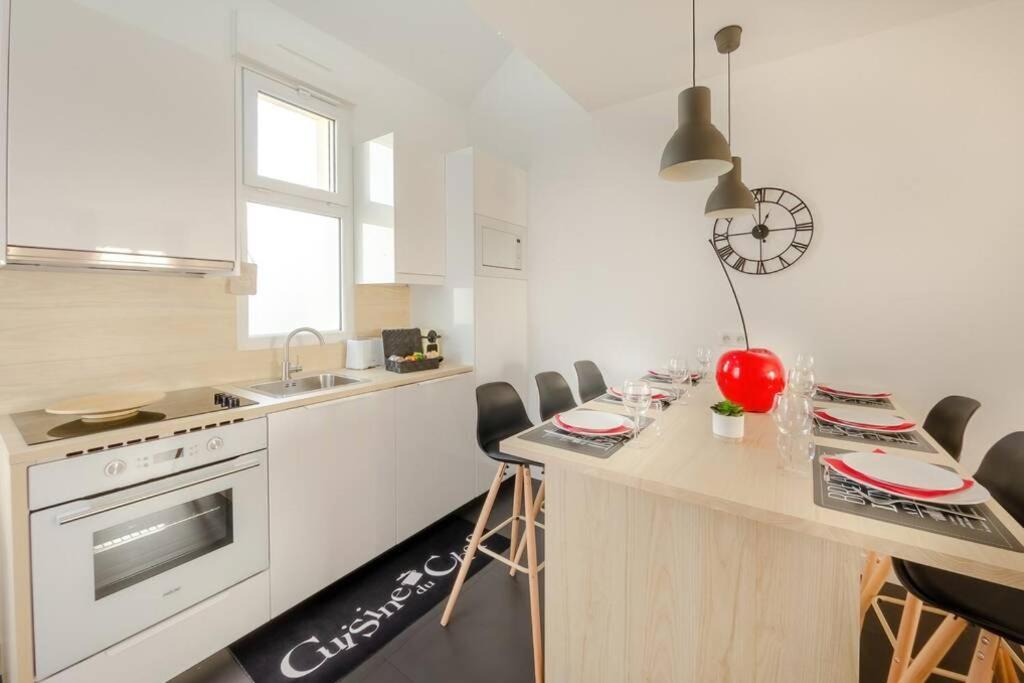 New York House Leilighet Villejust Eksteriør bilde