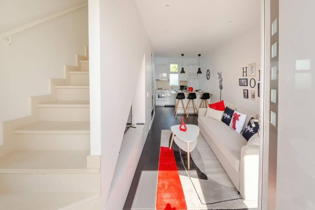 New York House Leilighet Villejust Eksteriør bilde